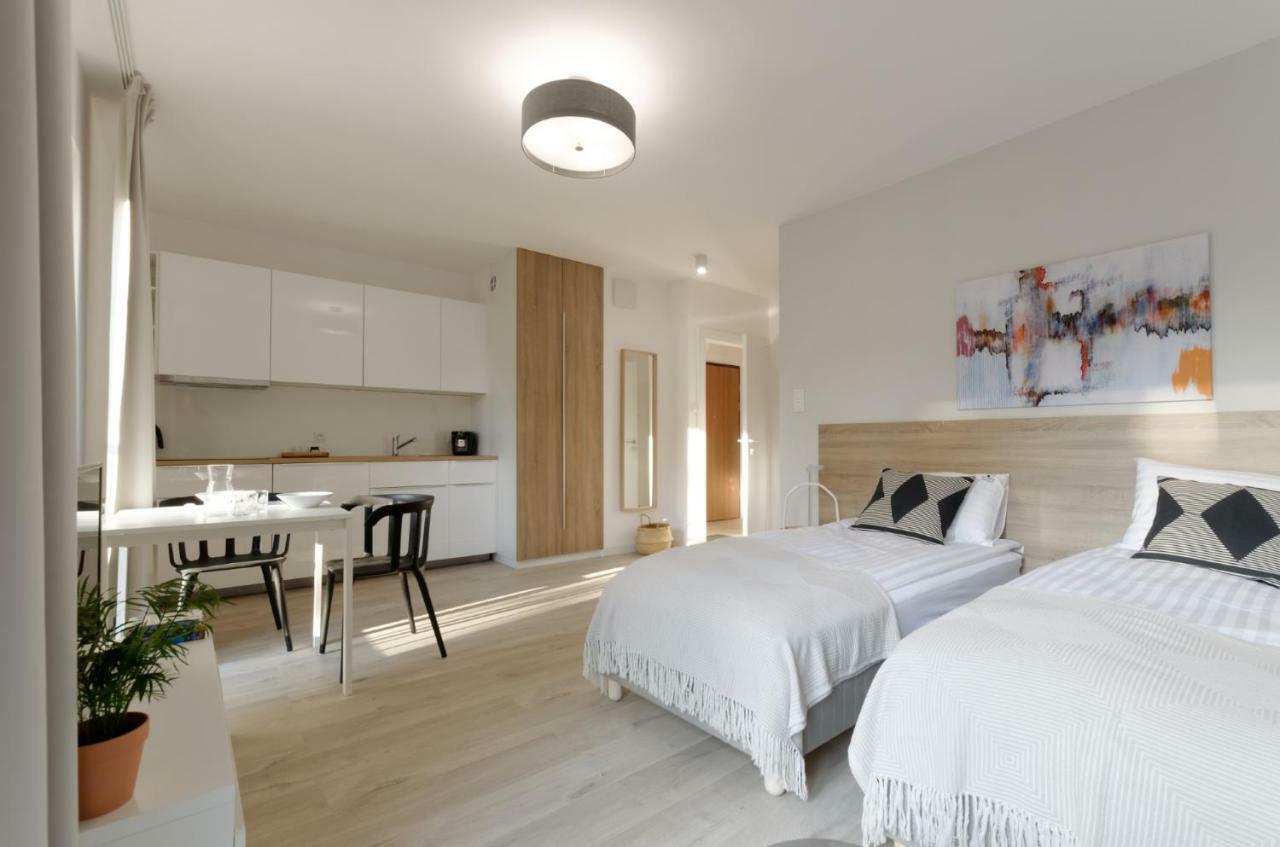 Apple Green Apartments Poznan Ngoại thất bức ảnh