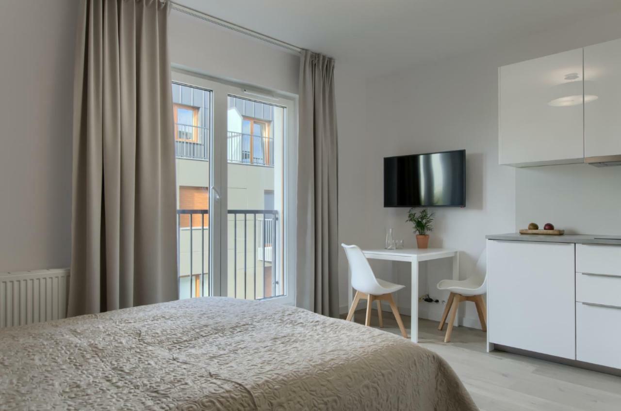 Apple Green Apartments Poznan Ngoại thất bức ảnh
