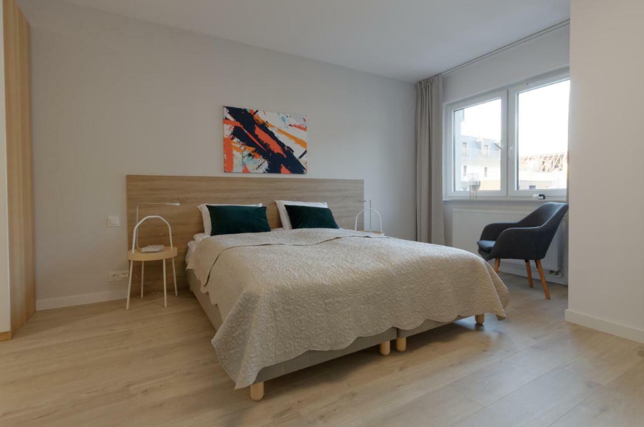 Apple Green Apartments Poznan Ngoại thất bức ảnh