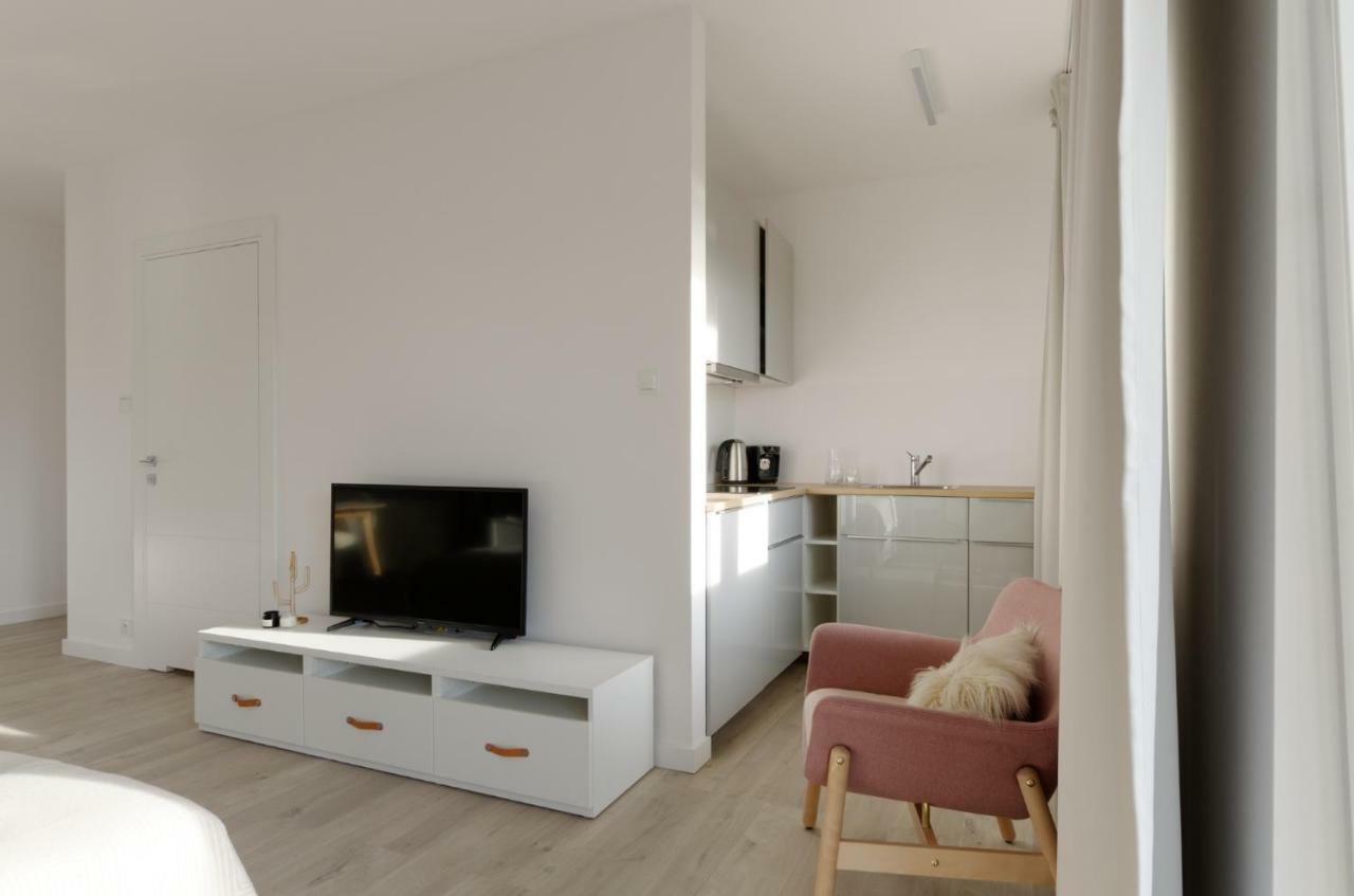 Apple Green Apartments Poznan Ngoại thất bức ảnh