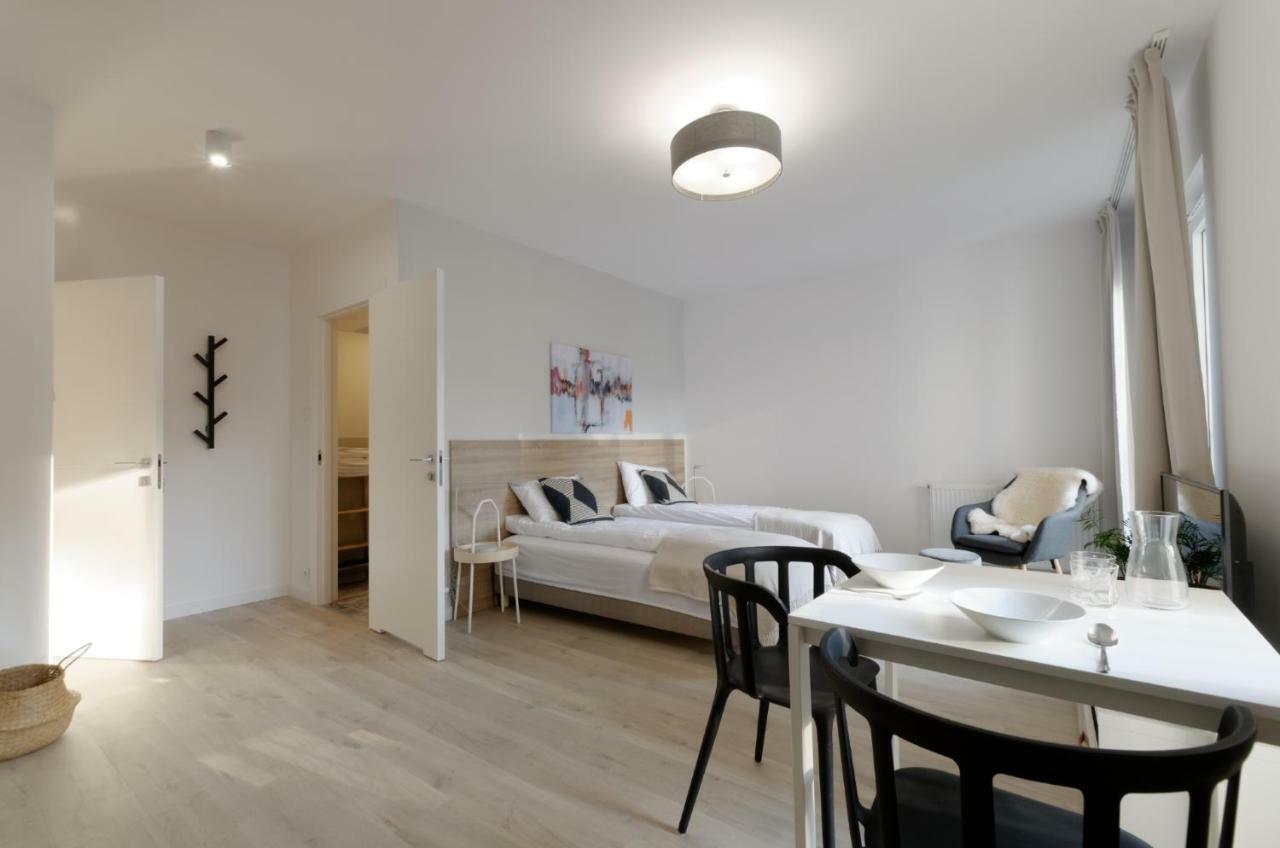 Apple Green Apartments Poznan Ngoại thất bức ảnh