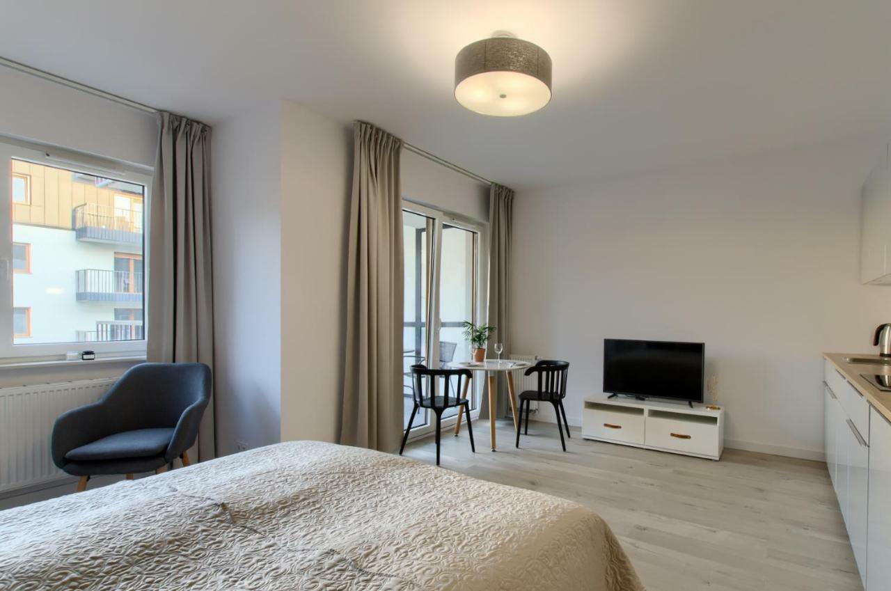 Apple Green Apartments Poznan Ngoại thất bức ảnh